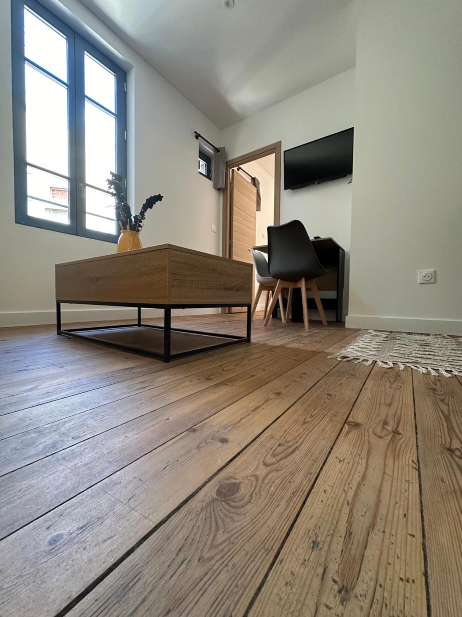 T2 Ed Warner Apartment Нарбон Екстериор снимка